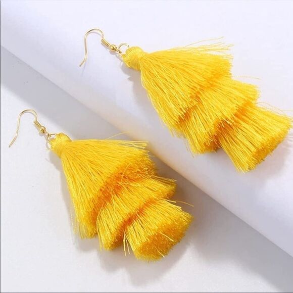 Boho Dangle Tassel Earrings - Picture 1 of 2